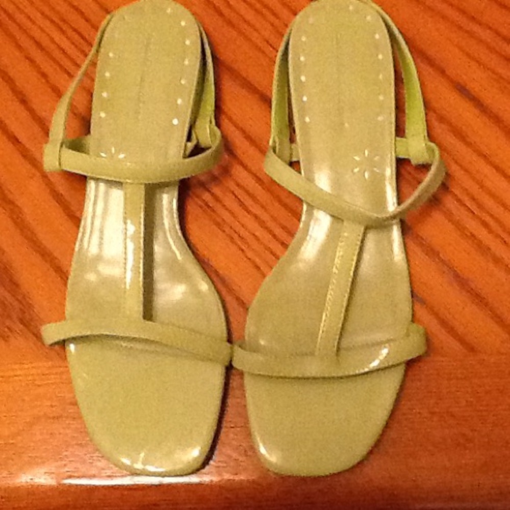 Sandals-New without tags, NEVER WORN